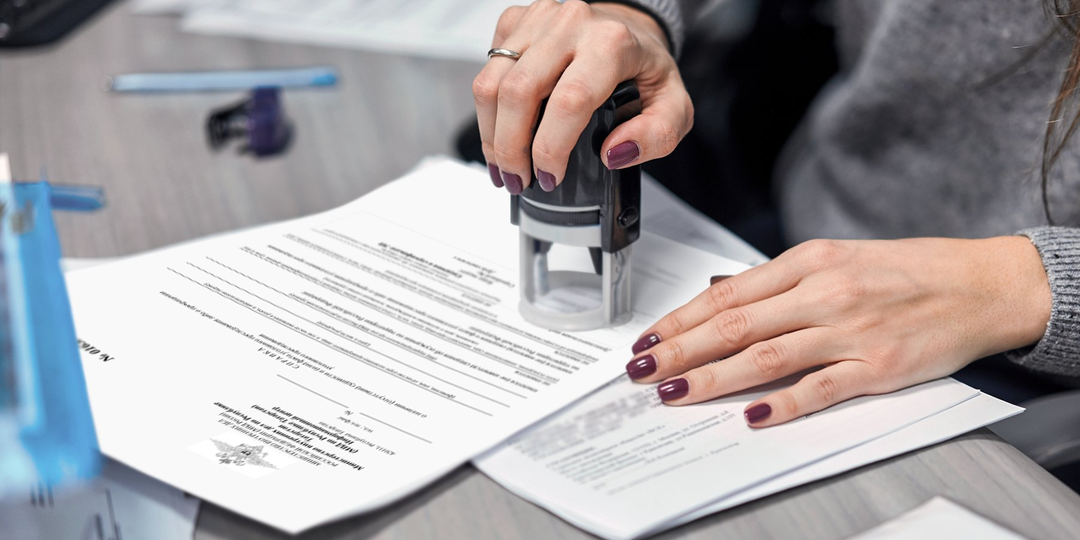 "Какие документы УК обязана вам показать, а какие — нет? Полный перечень по закону"