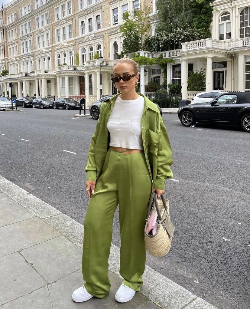 Пижамный стиль возвращается с расслабленной эстетикой