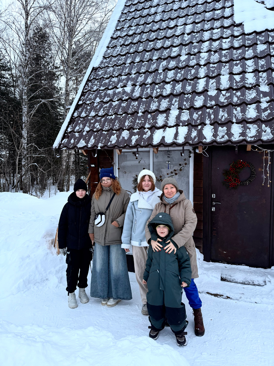 Мои дети, не все. Настенька не приехала к сожалею .