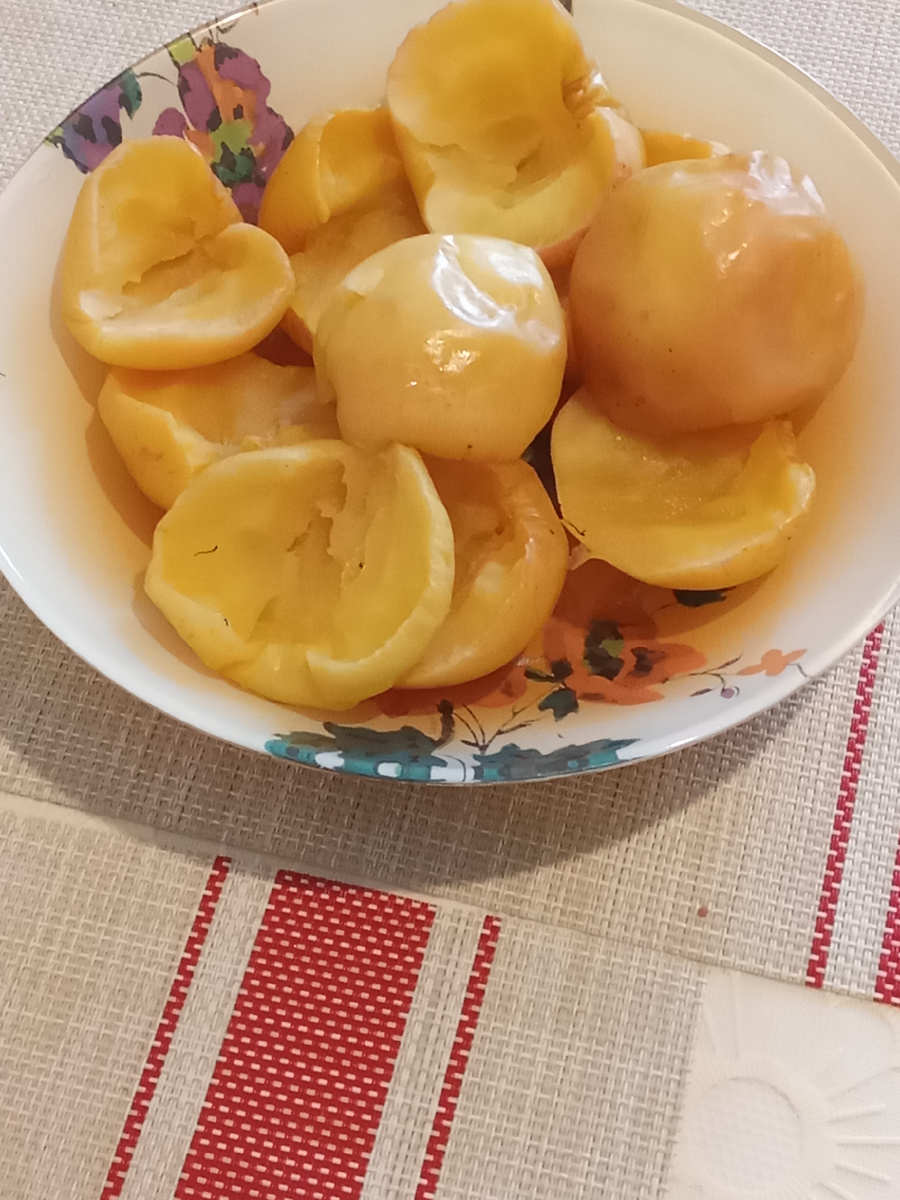 Печёные яблоки из микроволновки.