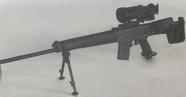 снайперская винтовка ЗИГ СГ 550 с ночным прицелом.