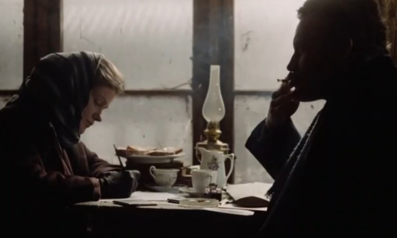 Кадр из фильма "Роза Люксембург" (1986).