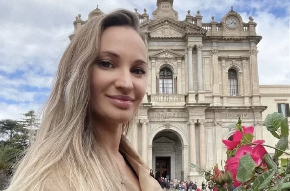 Блогер Юлия Бурцева