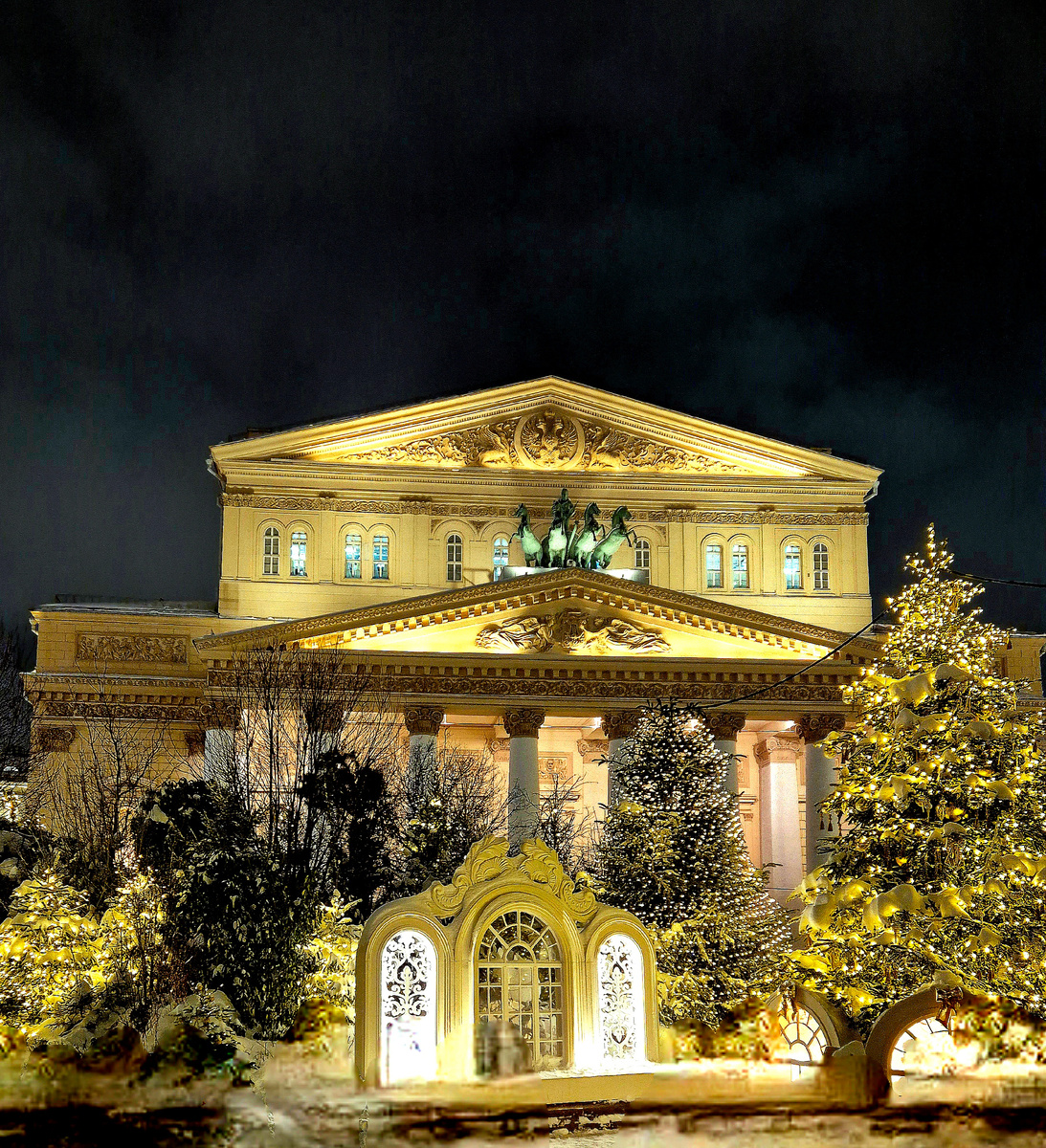 Театральная площадь. Большой театр. Январь 2026 года