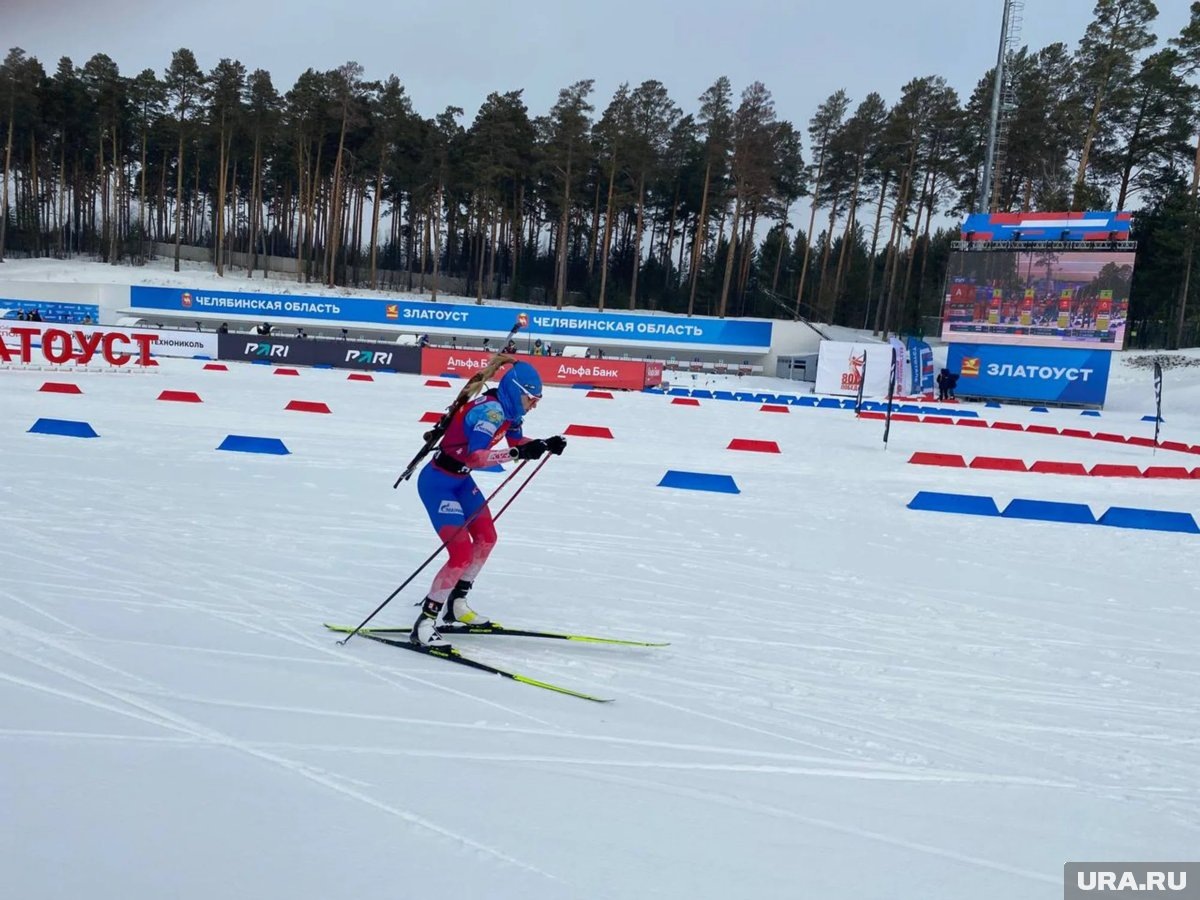     Виктория Сливко взяла три медали на чемпионате России по биатлону в Ижевске