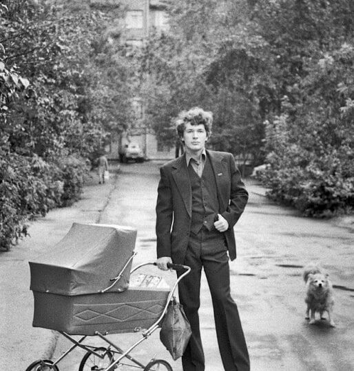 Детские коляски СССР: стальные кареты нашего детства…