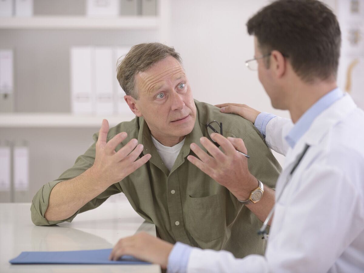    Пациент на приеме у врача | © Fotolia / mangostock