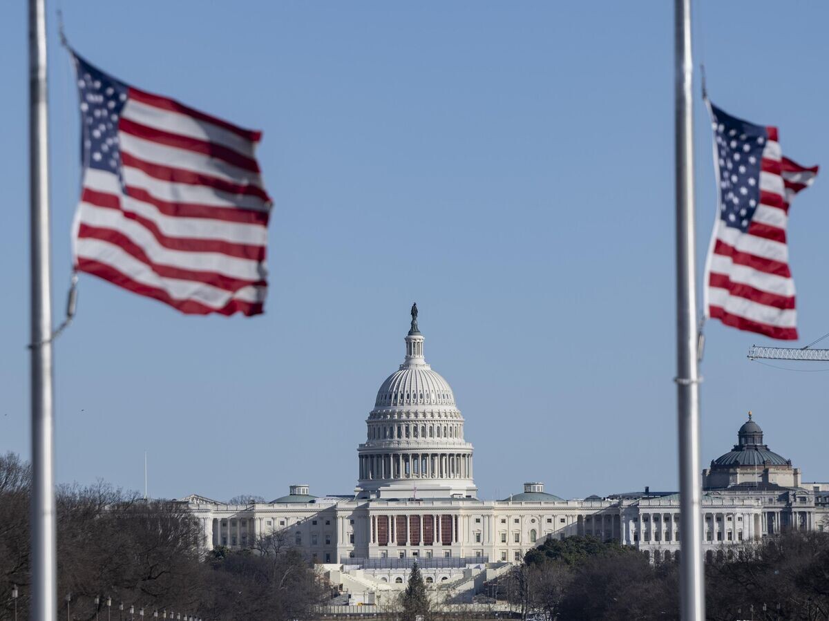    Флаги США в Вашингтоне | © Getty Images / Anadolu/Celal Gunes