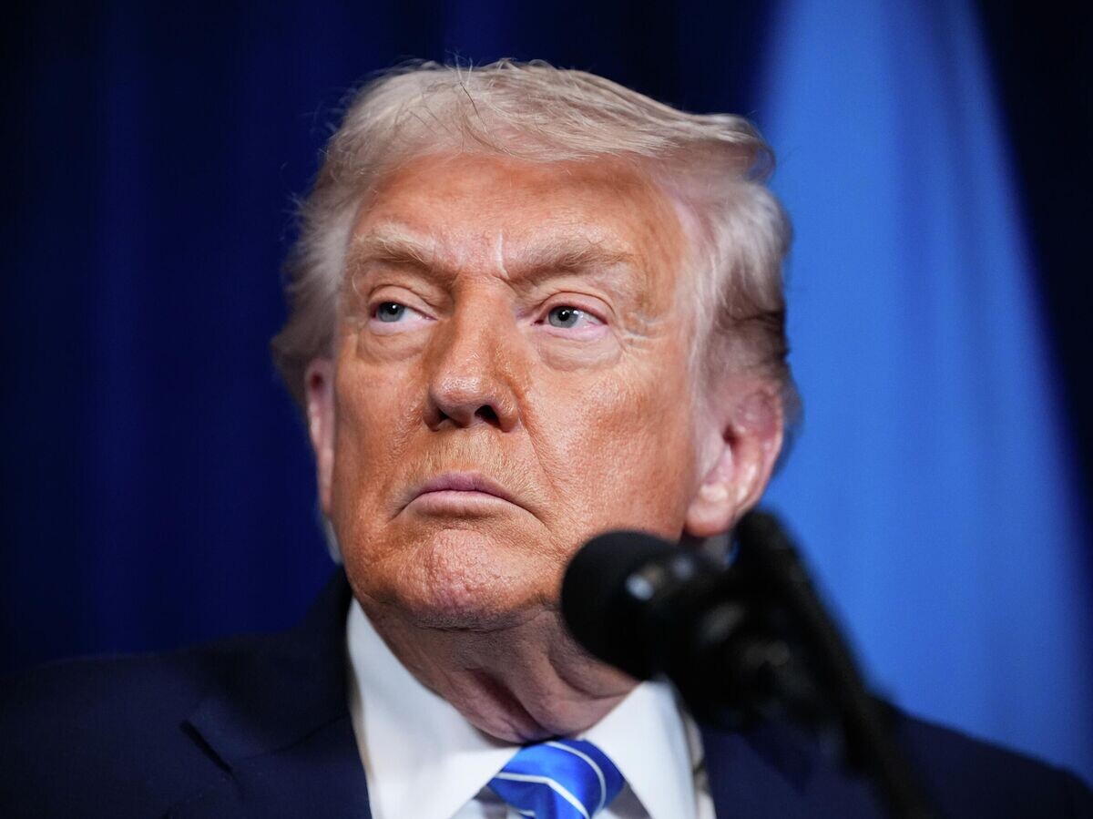    Дональд Трамп во время встречи с Владимиром Зеленским в Мар-а-Лаго во Флориде | © AP Photo / Alex Brandon