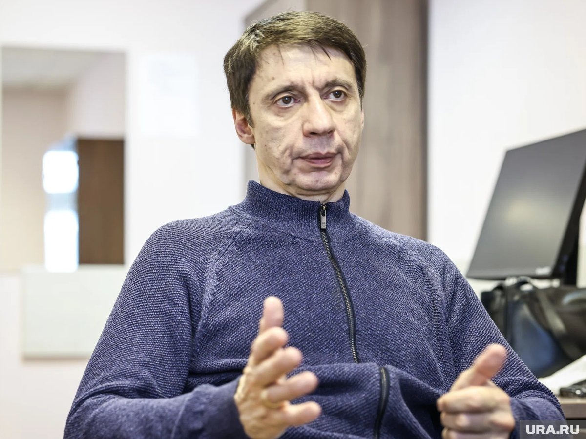    В бюджетном секторе зарплаты индексируют строго по уровню инфляции, и большего роста в нем ждать не стоит, отмечает Александр Сафонов