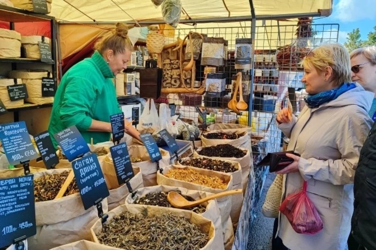    В юбилейный год в Ноябрьске провели 11 ярмарок