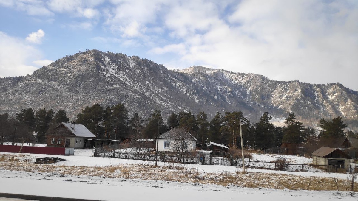 Солнышко в пути выглядывало не часто, но когда оно появлялось, фотки становились более яркими).