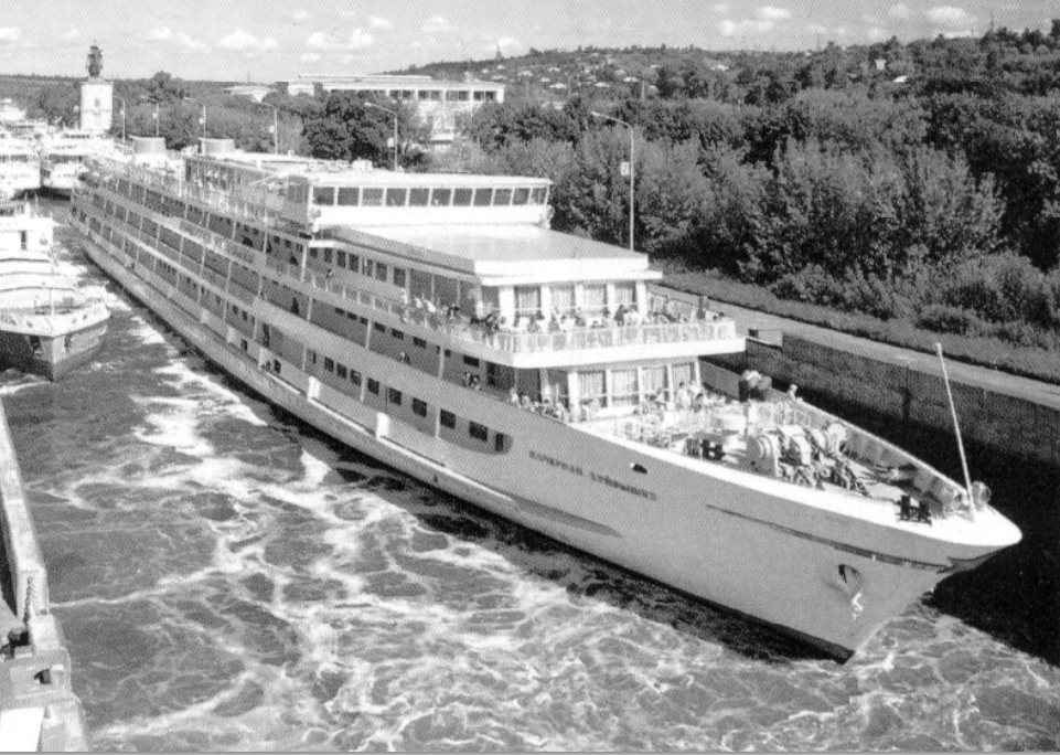 Фото из Библиотеки корабельного инженера Е.Л. Смирнова.