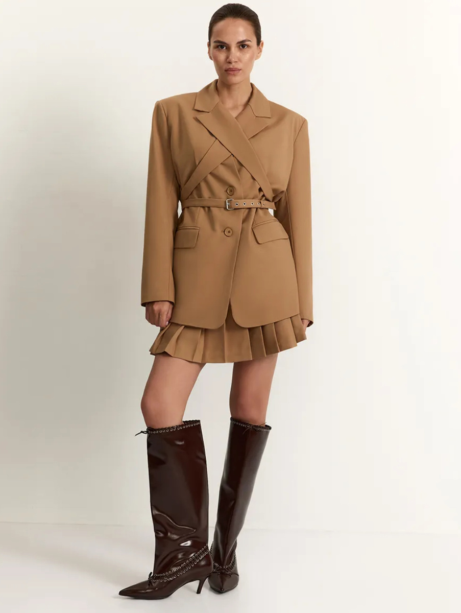 Бежевый крест накрест 