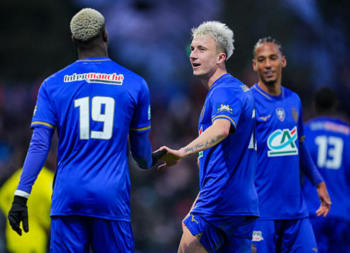     Во Франции прокомментировали выступление Головина в кубковом матче с «Орлеаном»