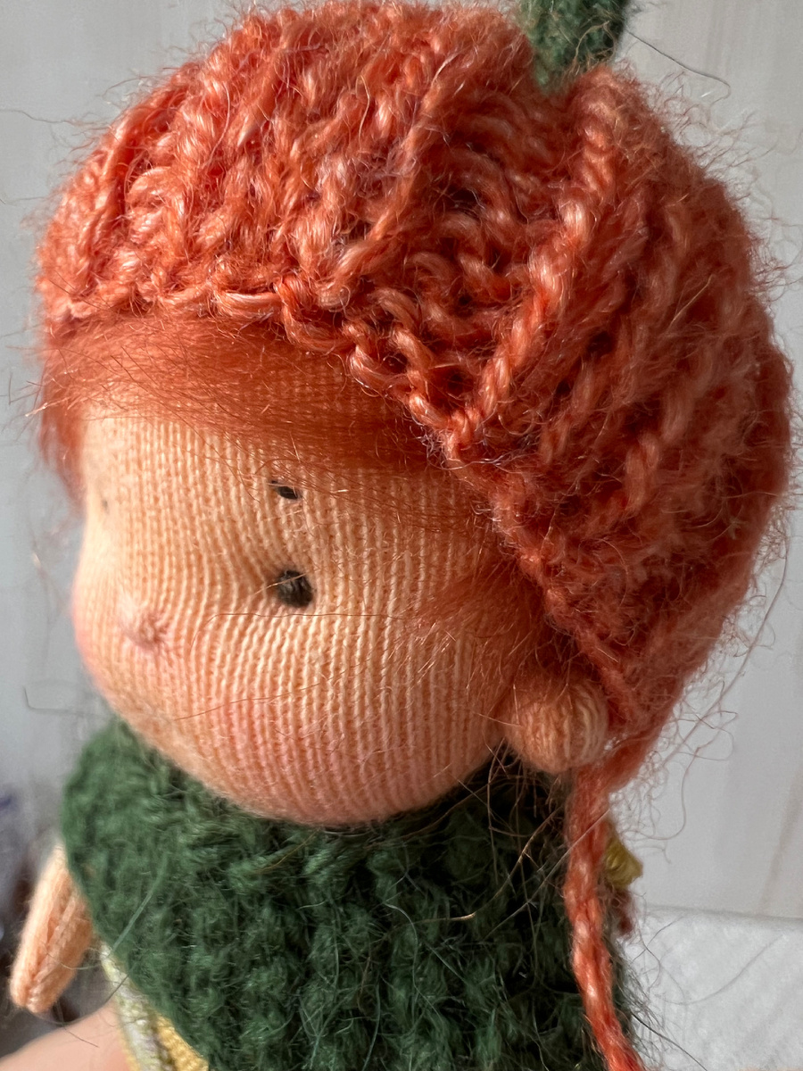 Игровая текстильная куколка ростом 8 см, одежда снимается