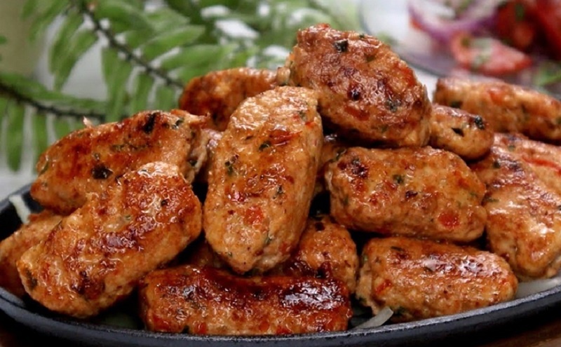 Турецкий кебаб из курицы для будничного вечера: простой рецепт с ароматом Востока