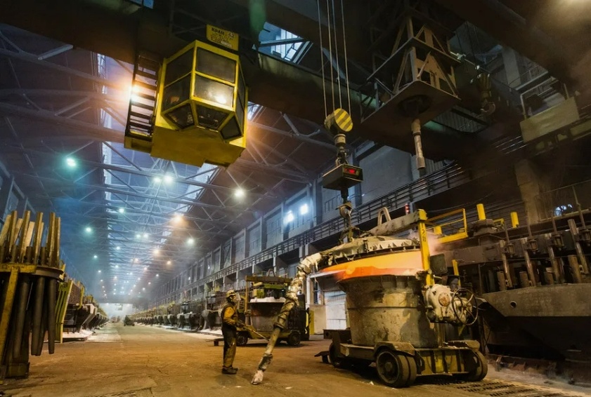 Машинист крана металлургического производства