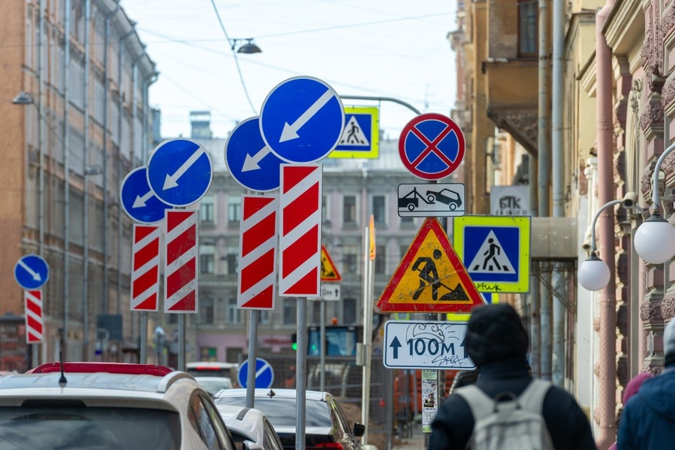    Специалисты займутся прокладкой водопроводной сети и реконструкцией инженерных сетей. Олег ЗОЛОТО