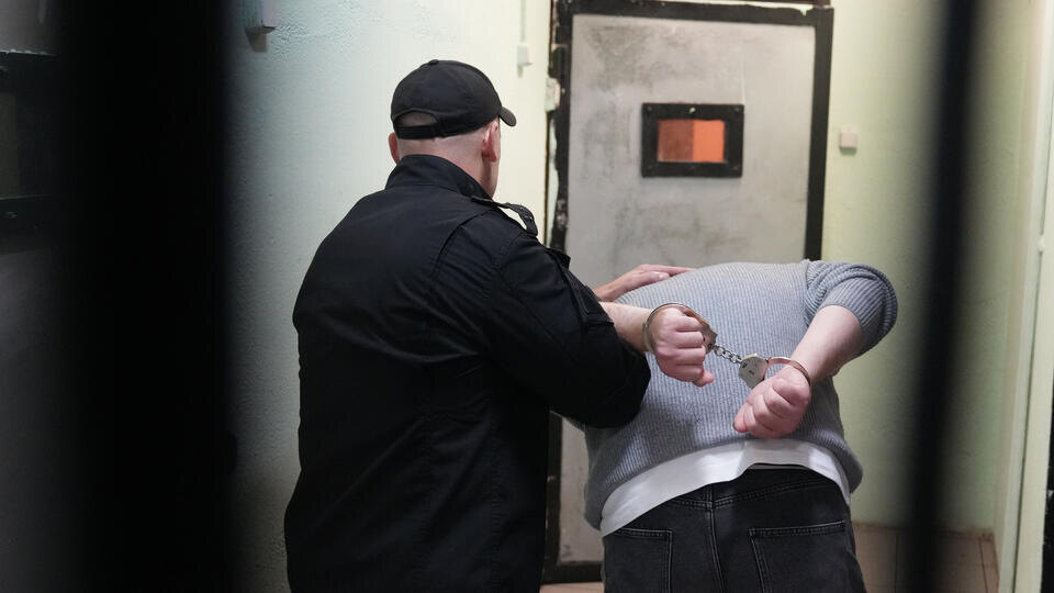     Мужчину задержали за изнасилование и убийство ребенка, совершенное 15 лет назад ИЗВЕСТИЯ/Дмитрий Коротаев