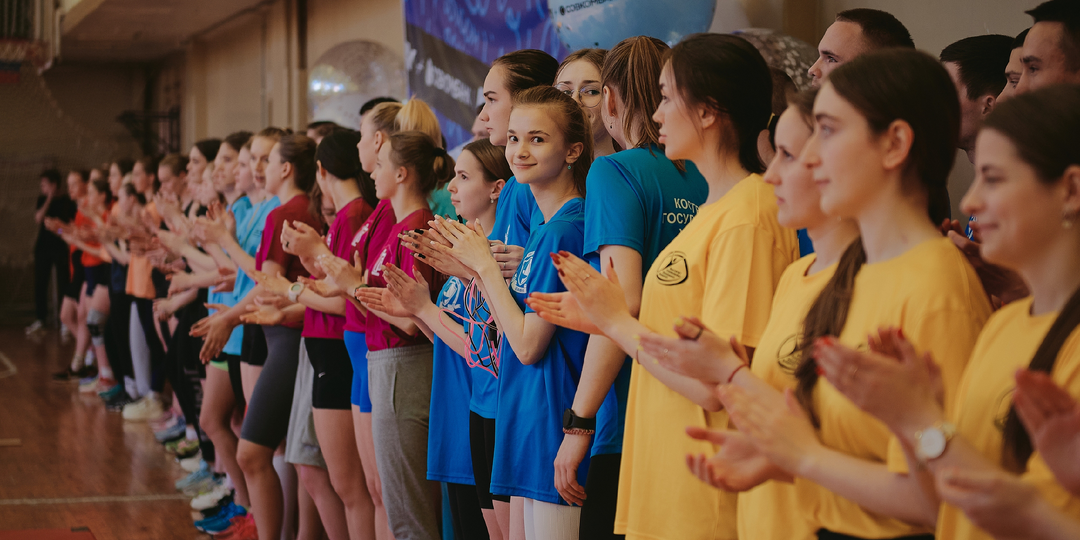 Утренние зарядки и вечерние тренировки, чтобы оставаться бодрым и в хорошей физической форме!