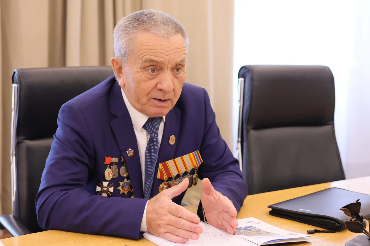     Ушел из жизни почетный житель Красноярска Юрий Иванашкин