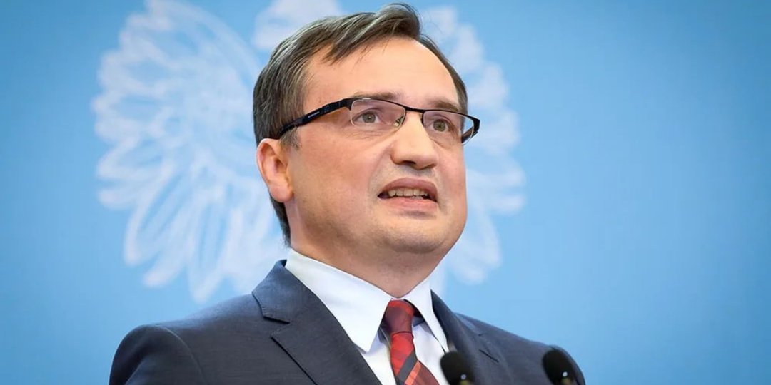 Бывший министр юстиции и генпрокурор Польши Згигнев Зебро получил политическое убежище в Венгрии