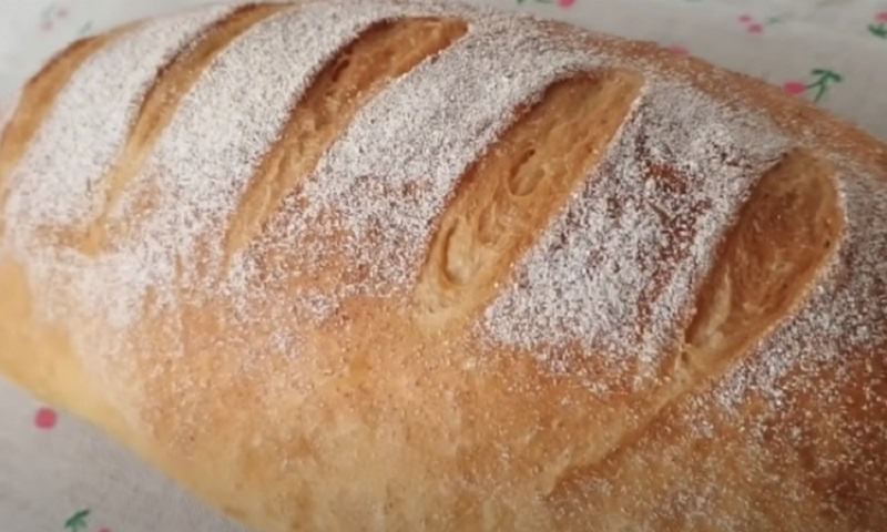 Домашний хлеб с хрустящей корочкой: простой рецепт для уютных вечеров