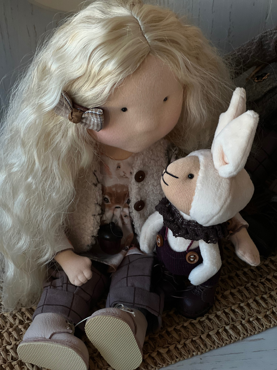 Интерьерная текстильная кукла ростом 30 см