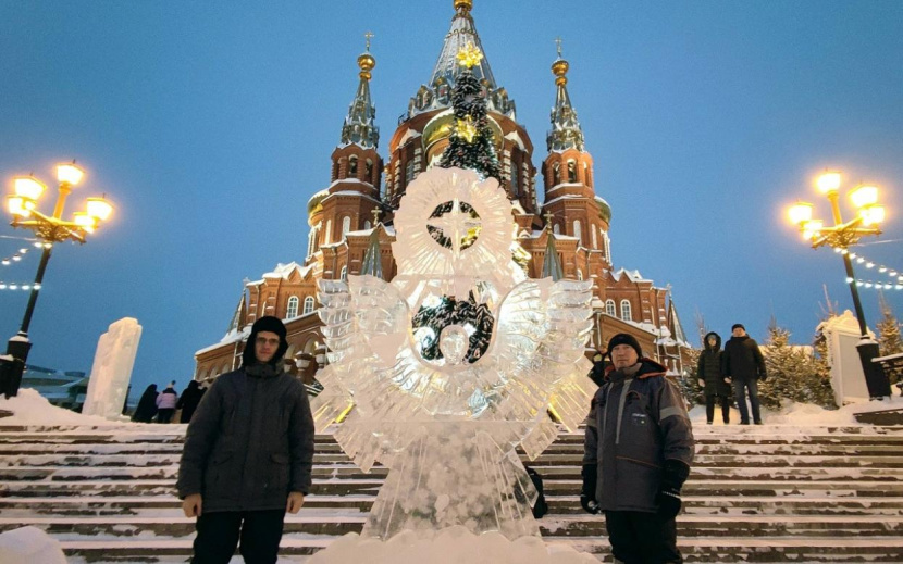    Ледовый фестиваль Ангелов и Архангелов стартовал в Ижевске. Фото: vk.ru/angelfest