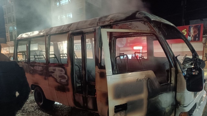 погромы общественного имущества на улицах иранских городов