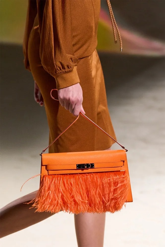 HERMÈS