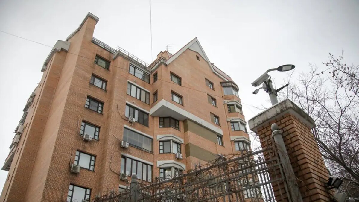    Дом в центре Москвы, откуда по решению суда съезжает певица Долина © АГН "Москва"