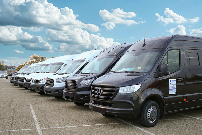 Ритуальный транспорт для перевозки тел усопших из морга Краснодара в крематорий.