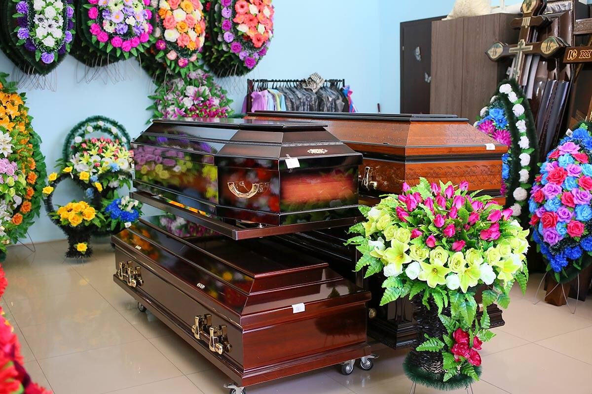 Ритуальные товары - у нас есть все необходимое для организации кремирование тела человека в Краснодаре