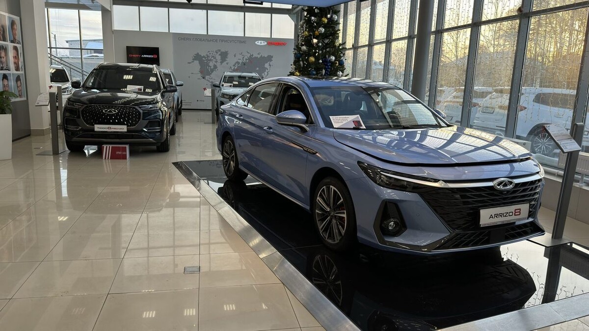    Автосалон Chery. Фото Автоновости дня