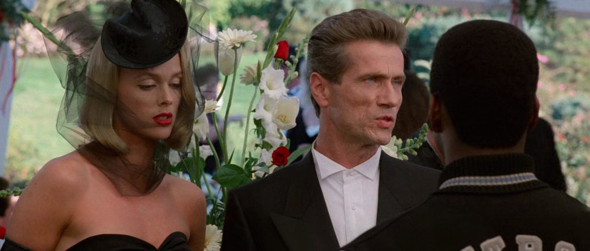 Кадр из фильма "Полицейский из Беверли-Хиллз 2" (1987)