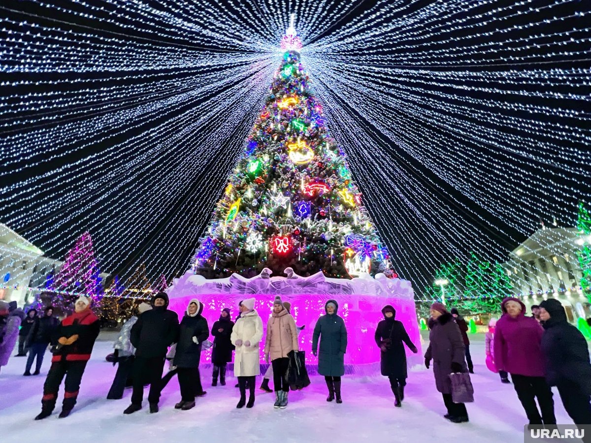     Курганцев приглашают отметить старый Новый год