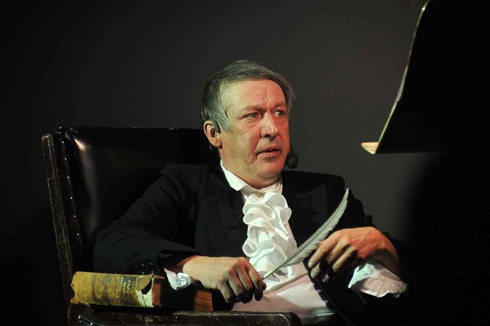    62-летний Михаил Ефремов готовится к возвращению на сцену и в кадр. Сергей ШАХИДЖАНЯН