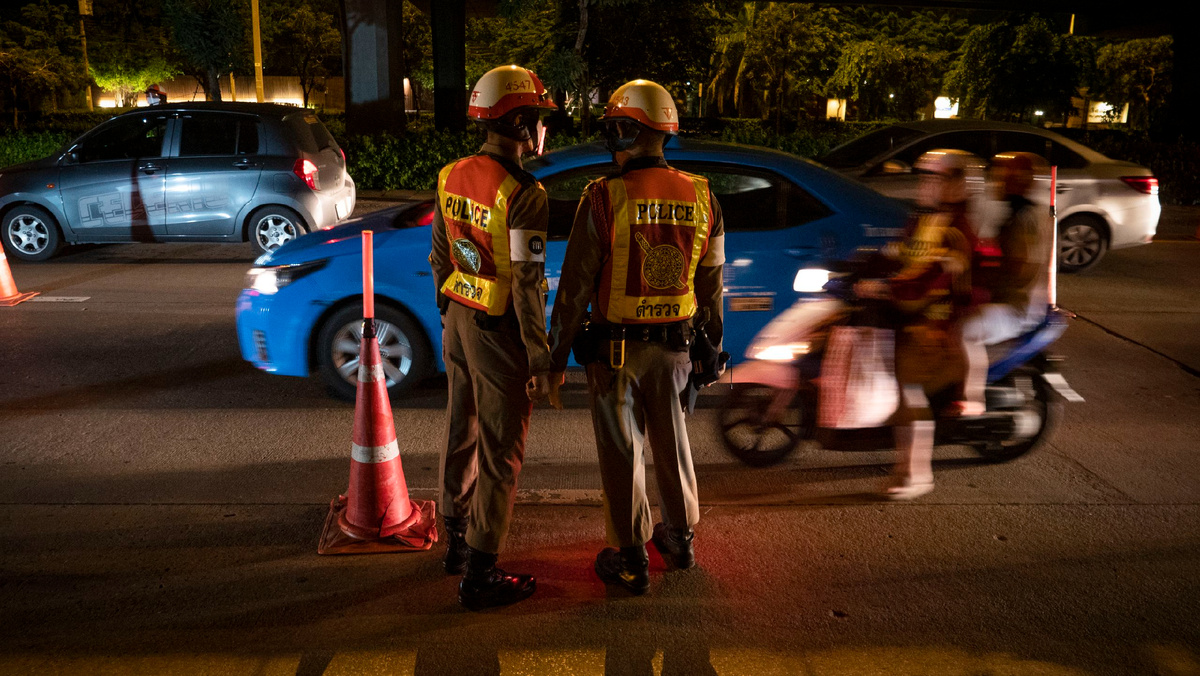 дорожная полиция Таиланда