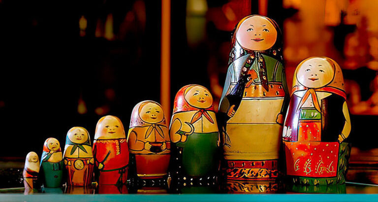 Сто секретов народной куклы