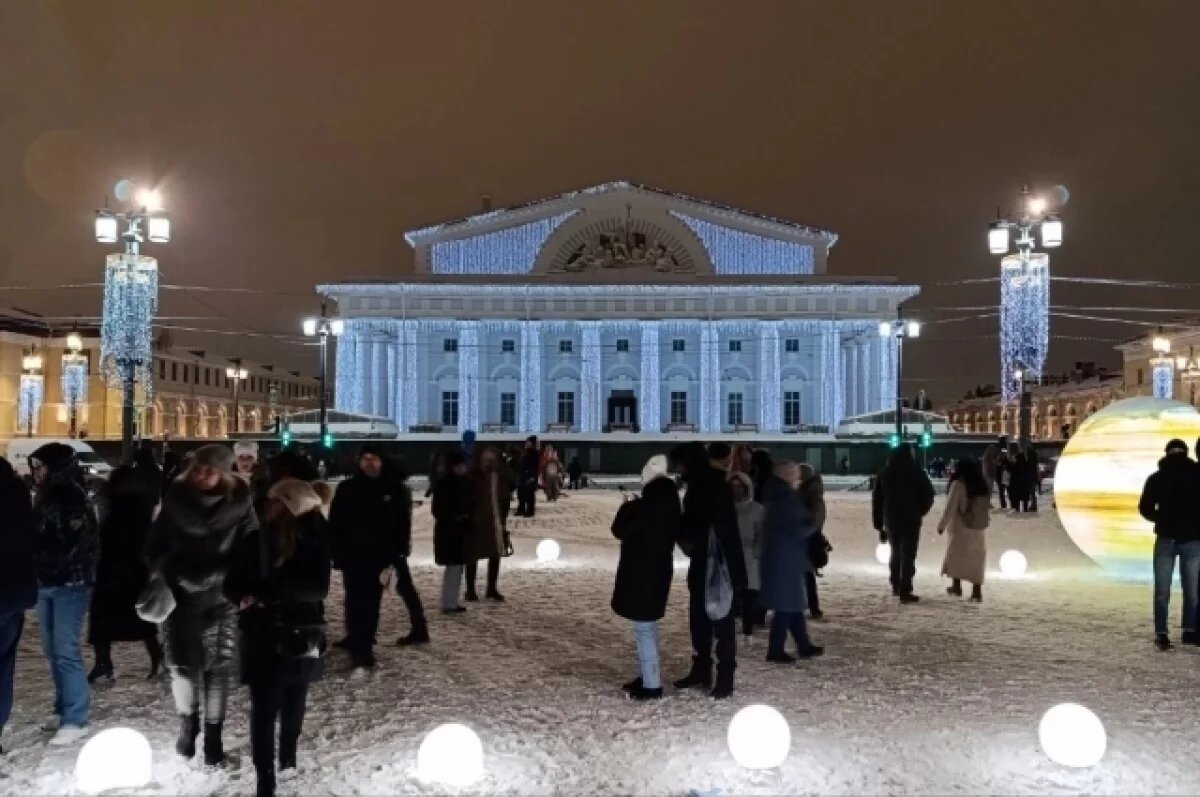    Минкульт РФ расторг контракт на реставрацию Биржи на Васильевском острове