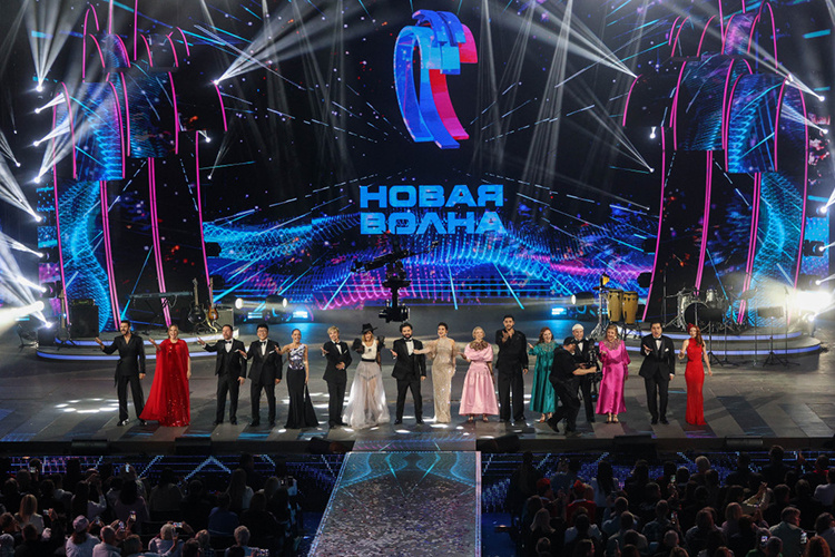 Голосовать!Фестиваль «Новая волна» в Казани
