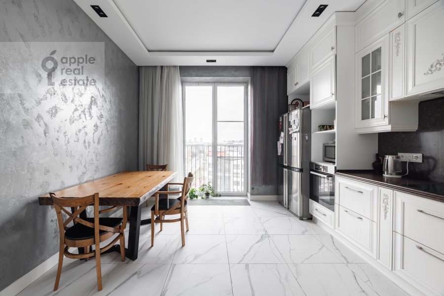 Фото из архива Apple Real Estate