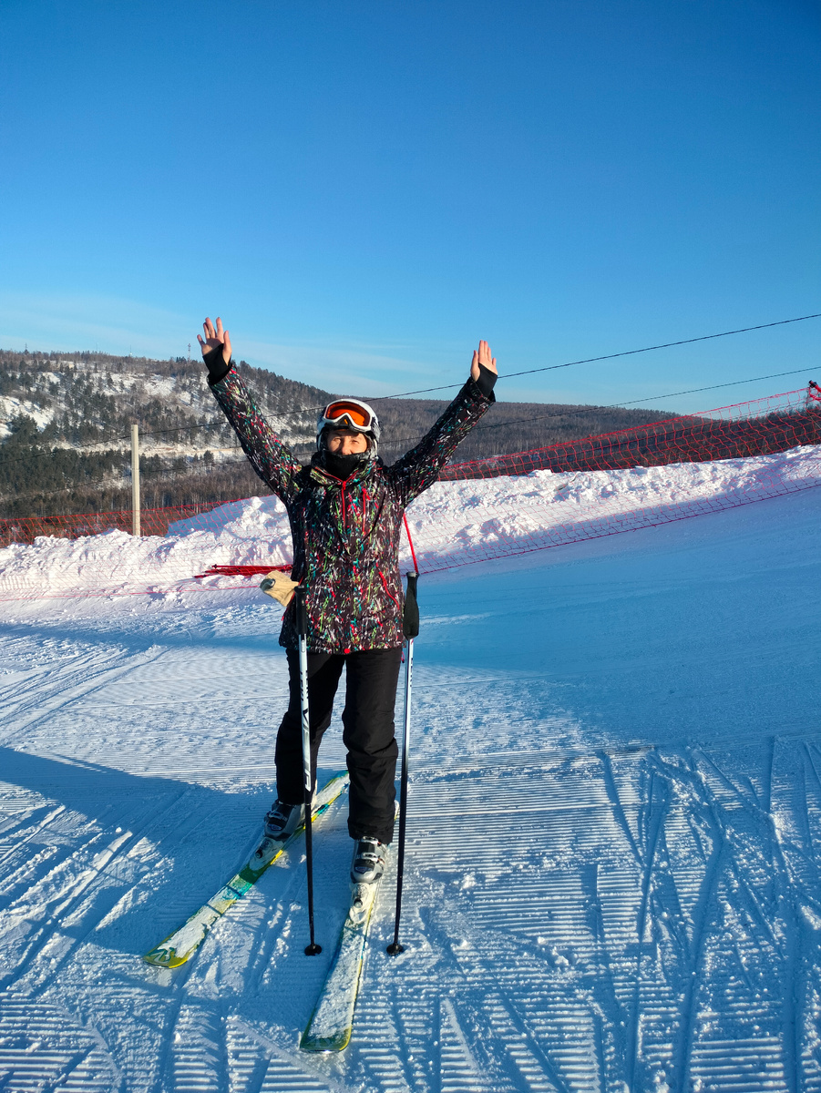 Фото автора. Вельвет ещё немного присутствует. Наверху горы. 