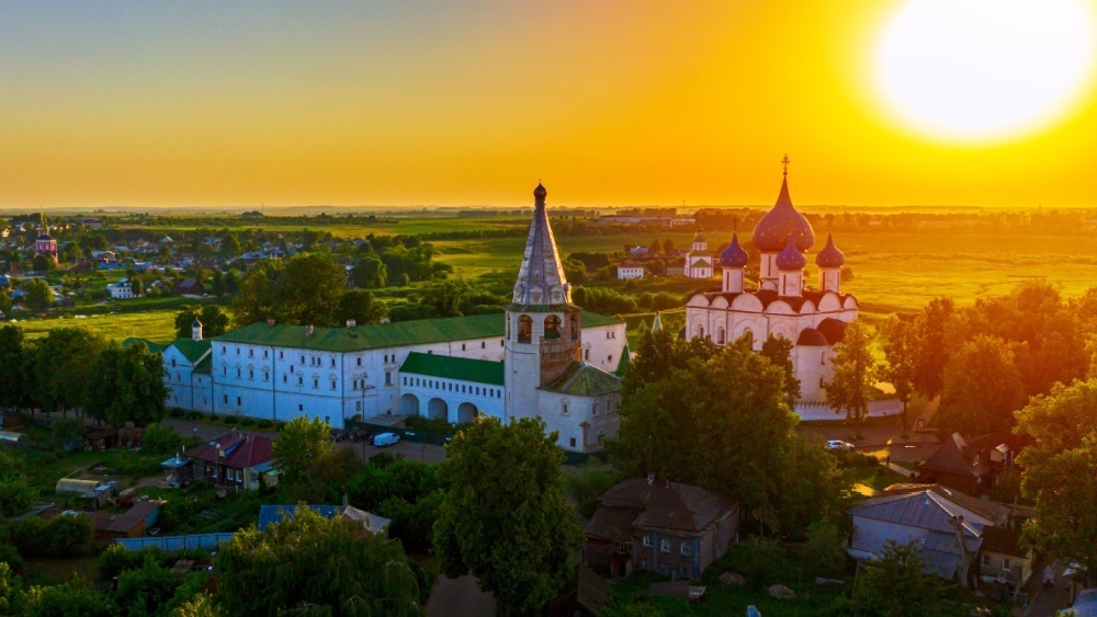     Фото: Nick N A/Shutterstock/FOTODOM Суздаль