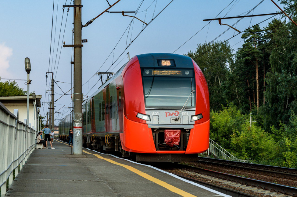 Городской электричке не страшны ни пробки, ни снегопады, ни перекрытия дорог