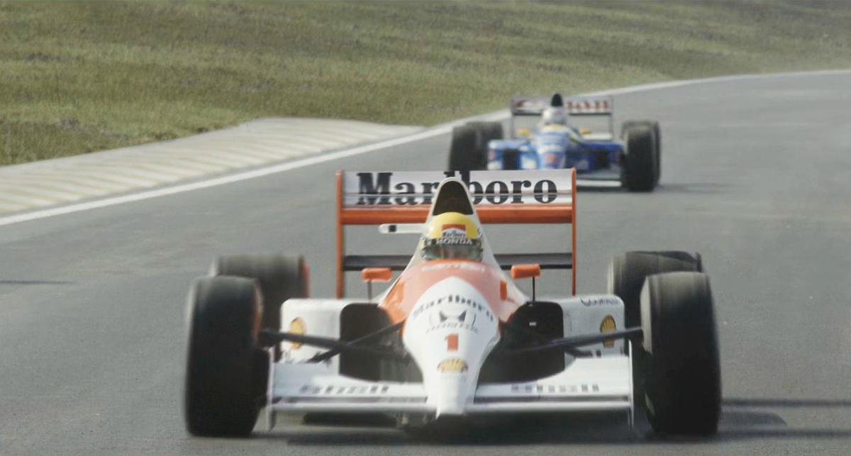 фото не передает динамики процесса гонок