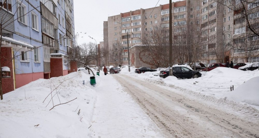    Фото администрации города Кирова