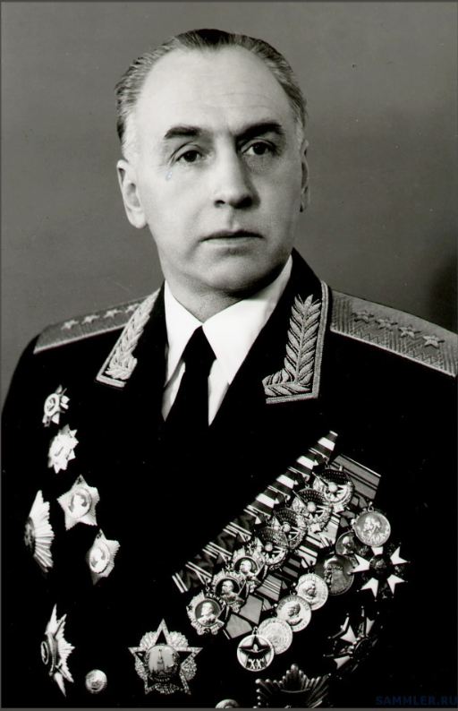 А.И.Антонов (1896-1962). Источник - https://www.victory.sb.by/hero/17840/